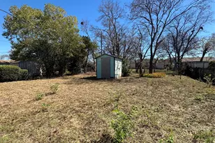 2436 Rattikin Rd, Fort Worth, TX 76105 - Photo 10