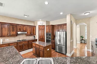 7223 Native Oak Lane, Irving, TX 75063 - Photo 16