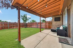 2039 Camelot Dr, Lewisville, TX 75067 - Photo 36