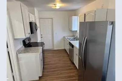209 W 6th Street #1, Bonham, TX 75418 - Photo 4