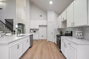 1005 Raspberry Ln, DeSoto, TX 75115 - Photo 8