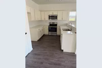 501 E 15th Street, Bonham, TX 75418 - Photo 6