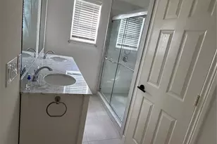 501 E 15th St, Bonham, TX 75418 - Photo 14