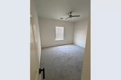 501 E 15th Street, Bonham, TX 75418 - Photo 8