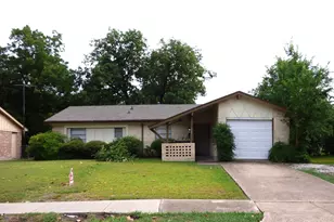 502 Moonlight Dr, Garland, TX 75040 - Photo 1