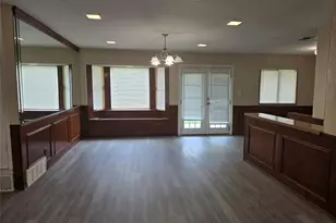 502 Moonlight Dr, Garland, TX 75040 - Photo 2