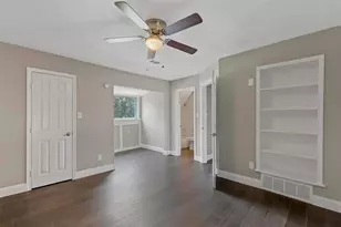 1448 Weiler Blvd, Fort Worth, TX 76112 - Photo 20