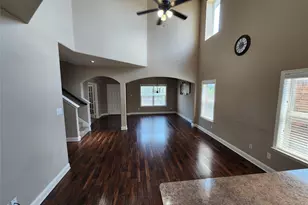 5848 Burgundy Rose Dr, Fort Worth, TX 76123 - Photo 10