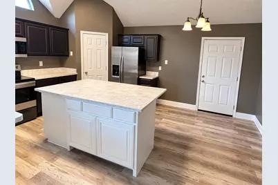 5634 Indian Hill Drive, Arlington, TX 76018 - Photo 20