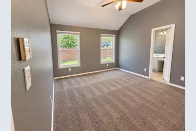 5634 Indian Hill Drive, Arlington, TX 76018 - Photo 14