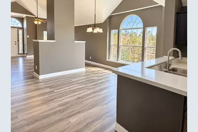 5634 Indian Hill Drive, Arlington, TX 76018 - Photo 10