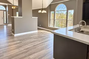 5634 Indian Hill Dr, Arlington, TX 76018 - Photo 10