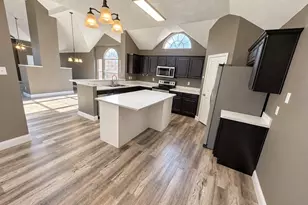 5634 Indian Hill Dr, Arlington, TX 76018 - Photo 16