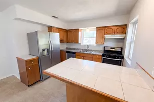 2331 Royal Dr, Garland, TX 75041 - Photo 2