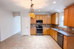 14609 Little Anne Dr, Little Elm, TX 75068 - Photo 4