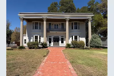 1012 W 3rd Avenue, Corsicana, TX 75110 - Photo 1