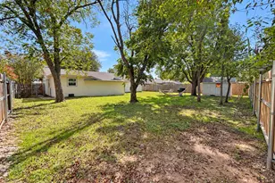 5125 Cloyce Ct, North Richland Hills, TX 76180 - Photo 30