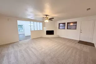 501 Franklin Dr, Glen Rose, TX 76043 - Photo 2