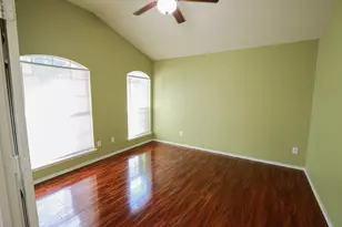 3252 Torio, Grand Prairie, TX 75054 - Photo 4