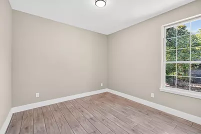 1093 Oak Ridge Drive, Oak Ridge, TX 75160 - Photo 14