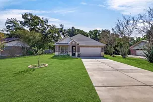1093 Oak Ridge Dr, Oak Ridge, TX 75160 - Photo 20