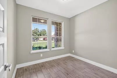 1093 Oak Ridge Drive, Oak Ridge, TX 75160 - Photo 16