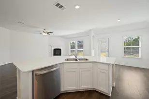 10516 Fountain Gate St, Aubrey, TX 76227 - Photo 6