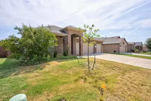 1203 Larkspur Ln, Cleburne, TX 76033 - Photo 6