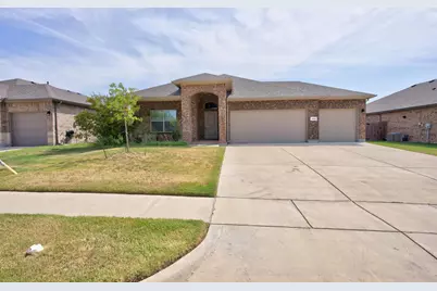 1203 Larkspur Lane, Cleburne, TX 76033 - Photo 1