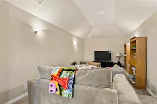 2820 Mariposa Dr, Grand Prairie, TX 75054 - Photo 26