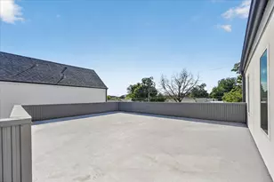 835 Nomas St, Dallas, TX 75212 - Photo 22
