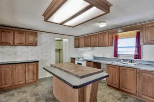 4040 Dillard Ct, Joshua, TX 76058 - Photo 28