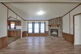 4040 Dillard Ct, Joshua, TX 76058 - Photo 24