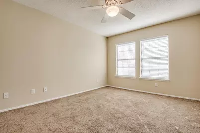 300 Canyon Lane, Irving, TX 75063 - Photo 12