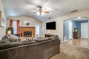 1219 Hyde Park Blvd, Cleburne, TX 76033 - Photo 24