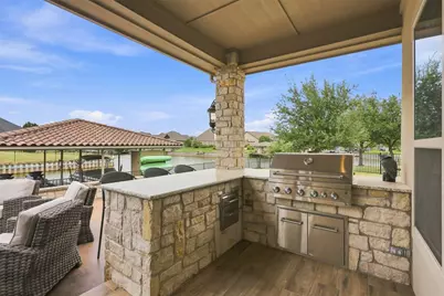1601 Malibu Bay Court, Granbury, TX 76048 - Photo 22