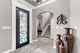 1601 Malibu Bay Ct, Granbury, TX 76048 - Photo 2