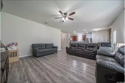 11906 Longfellow, San Antonio, TX 78254 - Photo 4