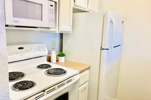 7621 McCallum Blvd, Dallas, TX 75252 - Photo 10