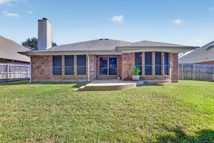 333 Carriage Ln, Saginaw, TX 76179 - Photo 30