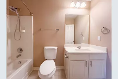 5327 Lake Gardens Drive, Grand Prairie, TX 75052 - Photo 14