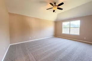 5327 Lake Gardens Drive, Grand Prairie, TX 75052 - Photo 4
