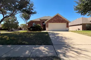 5327 Lake Gardens Drive, Grand Prairie, TX 75052 - Photo 20