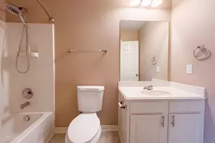 5327 Lake Gardens Drive, Grand Prairie, TX 75052 - Photo 14