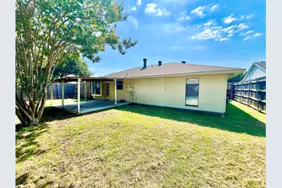 2319 Redbrook Drive, Arlington, TX 76014 - Photo 10