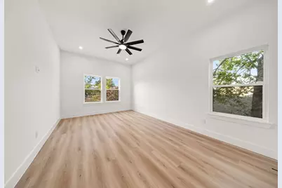 1727 Toronto Street, Dallas, TX 75212 - Photo 32