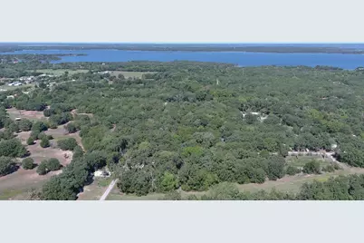 11015 Lakeview Drive NE, Quinlan, TX 75474 - Photo 10