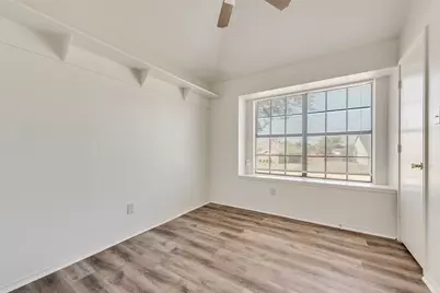 914 Wentwood Drive, DeSoto, TX 75115 - Photo 6