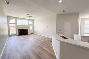 401 Pin Oak Trail, Keller, TX 76248 - Photo 8