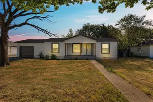 4548 Hodgkins Rd, Lake Worth, TX 76135 - Photo 1